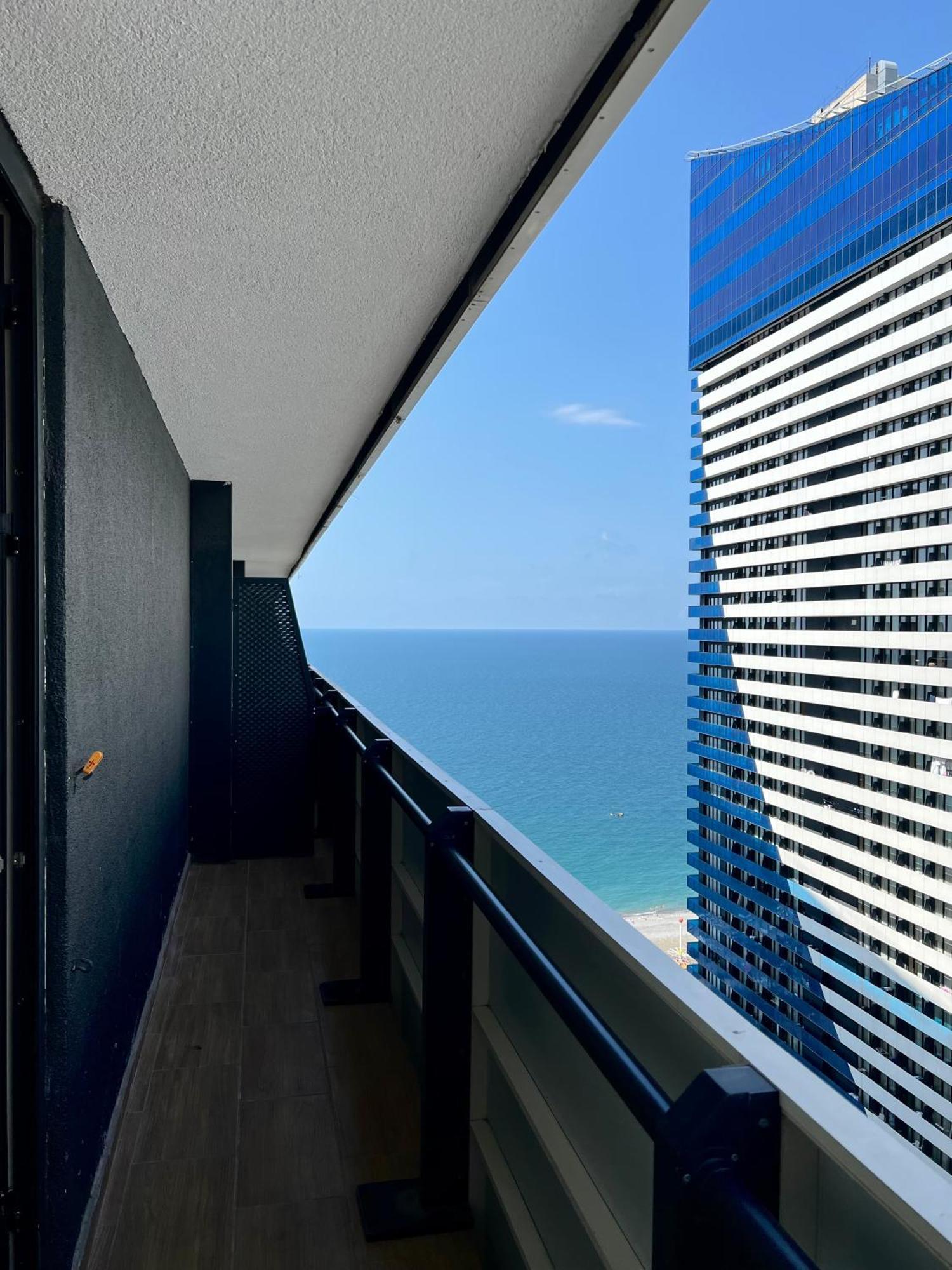 באטומי Orbi City Oasis Premium Apartment מראה חיצוני תמונה